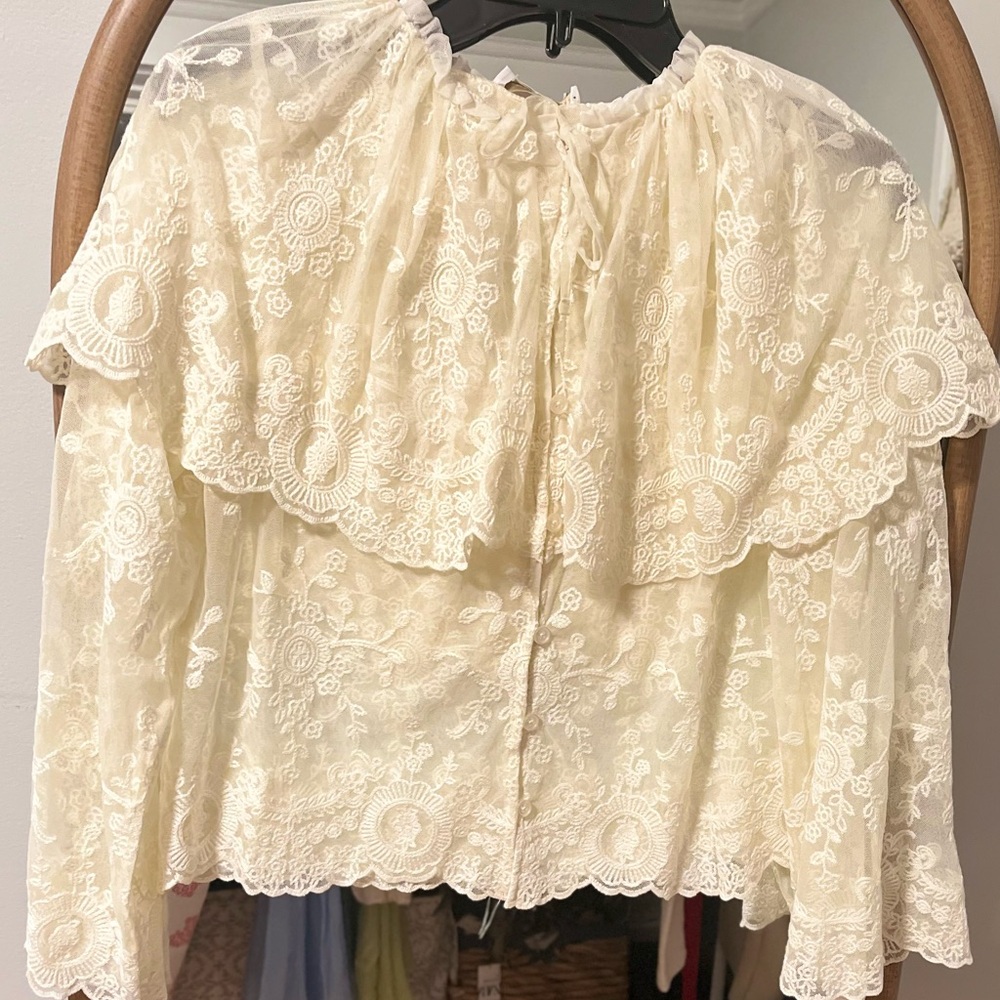 TREND NEW ! HOUSE OF HARLOW LACE BLOUSE 
🚨FIRM PRICE NO DISCOUNT ON THIS BLOUSE - Picture 11 of 16